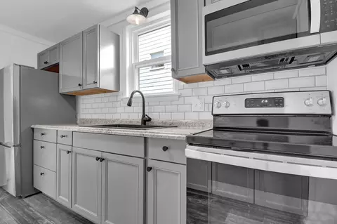 Kitchen - 150 S Main St, Prospect, OH 43342 photo 2 of 2