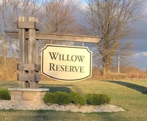 104 Red Willow Dr, Etna, OH 43068