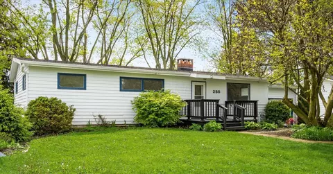 255 S Preston St, Centerburg, OH 43011