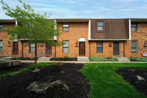 1779 Willoway Cir N, Columbus, OH 43220
