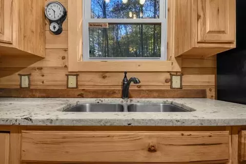 Kitchen - 28745 Big Pine Rd, Logan, OH 43138 photo 3 of 4