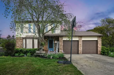12164 Twincreek Dr, Pickerington, OH 43147