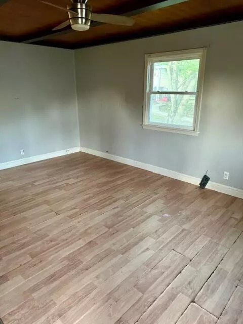 64 Spring St, Glouster, OH 45732 photo 6