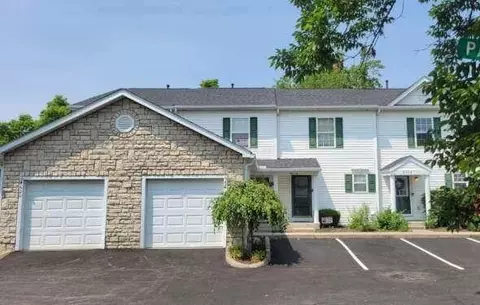4618 Parrau Dr #72B, Columbus, OH 43228