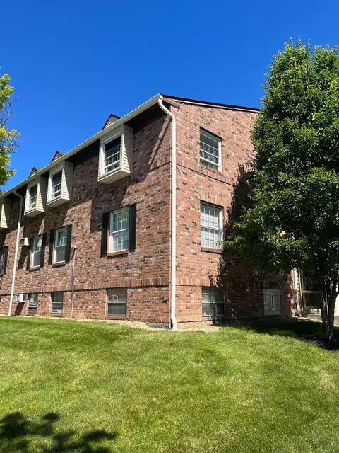 4696 Tarryton Ct S #7-2J, Columbus, OH 43228