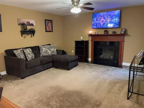 Living - 7719 Bear Run Rd, Logan, OH 43138 photo 2 of 5