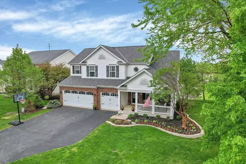 4215 Mack Ct, Powell, OH 43065