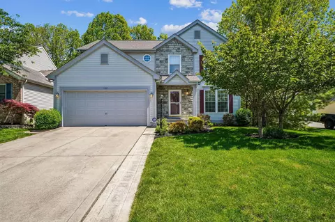 1137 Pebble Brook Dr, Columbus, OH 43240