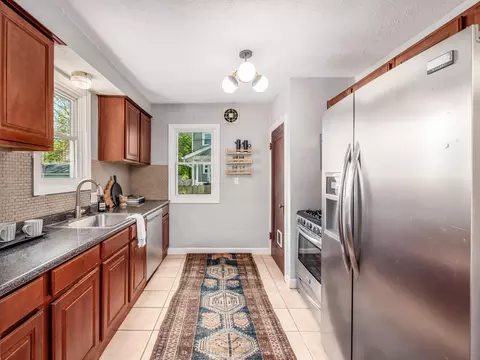 Kitchen - 582 E Weber Rd, Columbus, OH 43202 photo 1 of 4