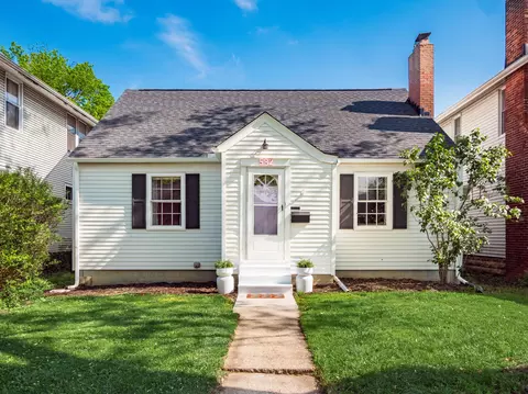 Exterior - 582 E Weber Rd, Columbus, OH 43202 photo 2 of 10