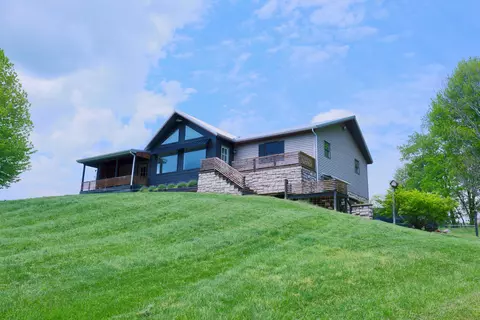 2215 Township Road 362 SE, Junction City, OH 43748