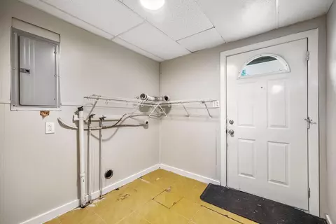 349 E Central Ave, Delaware, OH 43015 photo 16