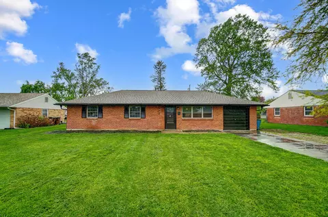 642 Comfort Ln, Washington Court House, OH 43160