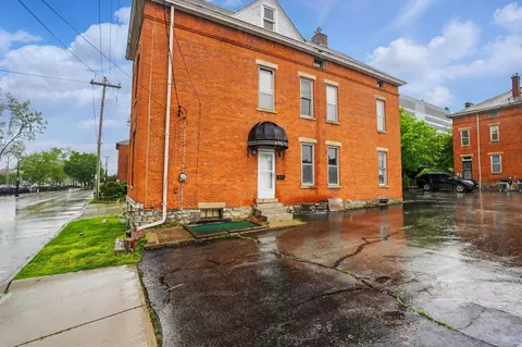 696 Bank St, Columbus, OH 43206