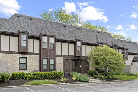 4811 Olentangy River Rd #F, Columbus, OH 43214