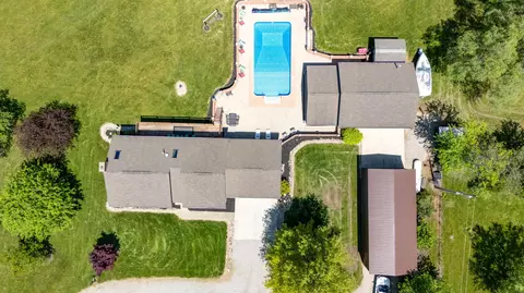 View/Area - 7684 Stout Rd, Circleville, OH 43113 photo 4 of 10