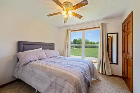 Bedroom - 7684 Stout Rd, Circleville, OH 43113 photo 3 of 3