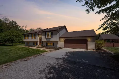 Exterior - 7684 Stout Rd, Circleville, OH 43113 photo 17 of 17