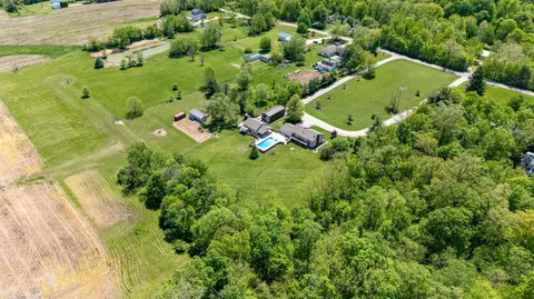 View/Area - 7684 Stout Rd, Circleville, OH 43113 photo 8 of 10