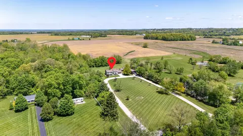 View/Area - 7684 Stout Rd, Circleville, OH 43113 photo 7 of 10