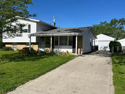 81 Fieldpoint Rd, Heath, OH 43056