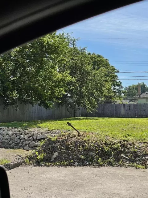 1696 Parsons Ave, Columbus, OH 43207