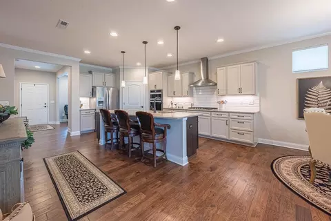 Kitchen - 380 Stone Quarry Dr, Delaware, OH 43015 photo 4 of 6