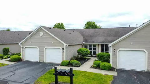653 Kildow Ct, Ashville, OH 43103
