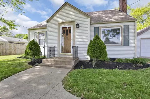 206 Goose Pond Rd, Newark, OH 43055