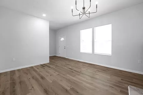 1120 E Whittier St, Columbus, OH 43206 photo 5