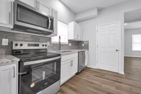 1120 E Whittier St, Columbus, OH 43206 photo 9