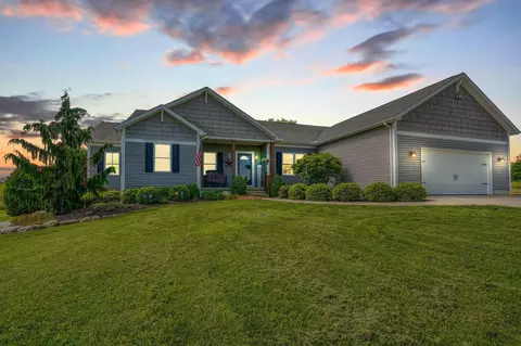 6223 Wilson Rd NW, Lancaster, OH 43130