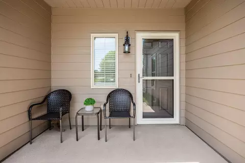 4 Claire Ct, Circleville, OH 43113 photo 4