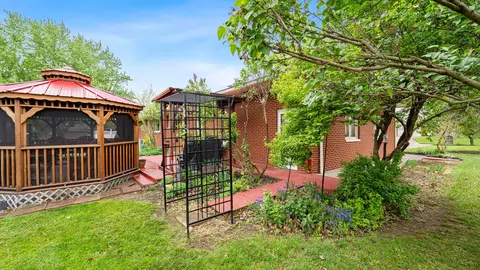 125 River Rd, Washington Court House, OH 43160