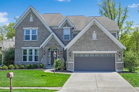 8310 Coldwater Dr, Powell, OH 43065
