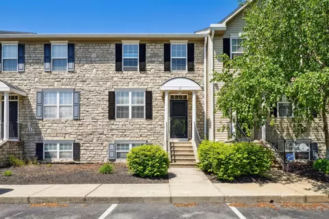61 Green Ml, Blacklick, OH 43004