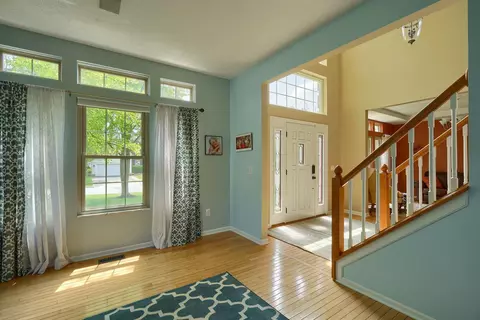 Entry Way - 4276 Ewing Ct, Powell, OH 43065 photo 7 of 9