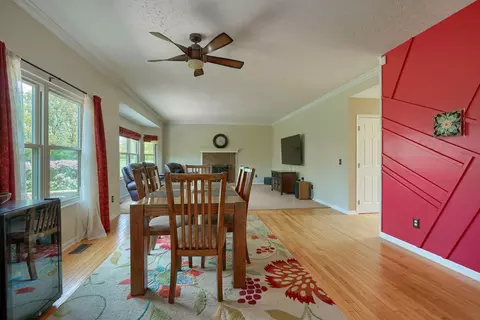 Dining - 4276 Ewing Ct, Powell, OH 43065 photo 2 of 3