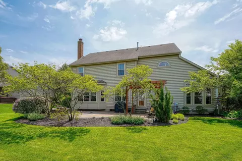 Exterior - 4276 Ewing Ct, Powell, OH 43065 photo 10 of 18