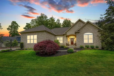 7728 Lydia Dr, Lewis Center, OH 43035