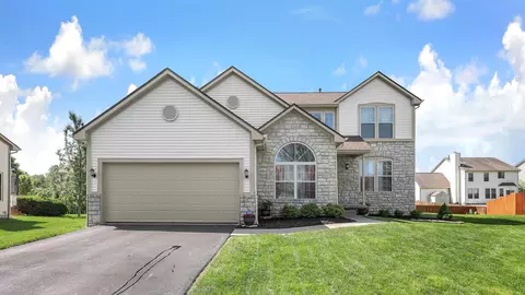 8827 Bergenia Ct, Reynoldsburg, OH 43068