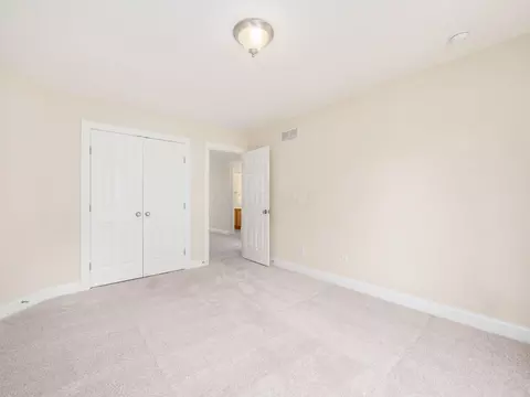 Bedroom - 9684 Shawnee Trl, Powell, OH 43065 photo 6 of 10