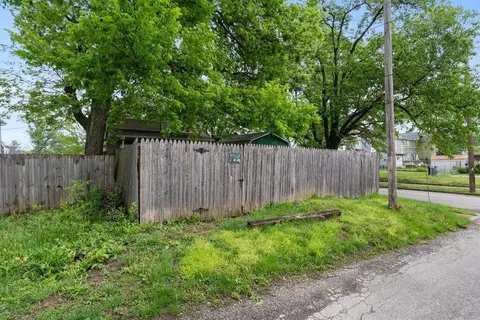 Exterior - 357 E Welch Ave, Columbus, OH 43207 photo 3 of 3