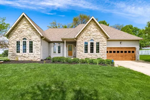 11 Hamilton Dr, Bellville, OH 44813