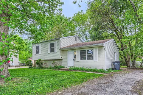 Exterior - 5422 Everson Rd N, Columbus, OH 43232 photo 2 of 5