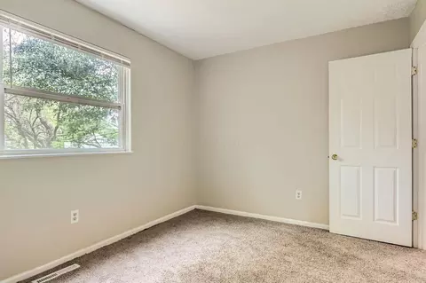 Bedroom - 5422 Everson Rd N, Columbus, OH 43232 photo 2 of 9