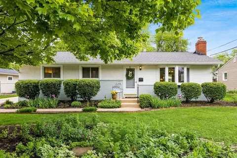 2306 Eastcleft Dr, Columbus, OH 43221