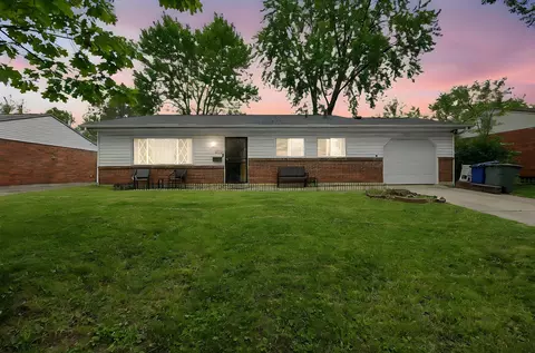 2894 Langfield Dr, Columbus, OH 43209