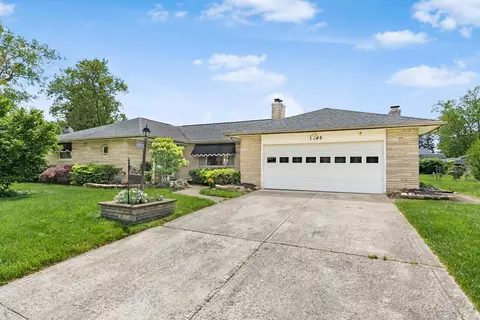 1585 Peace Pl, Columbus, OH 43209