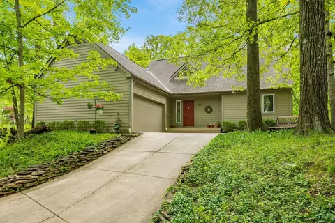 Exterior - 359 E Longview Ave, Columbus, OH 43202 photo 2 of 17
